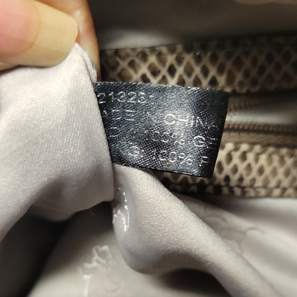 Chic Snake Print Shoulder Bag - Picture 12 of 16